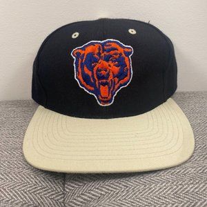 Vintage 90's Chicago Bears Wool Snapback Hat Cap Spellout Back NFL